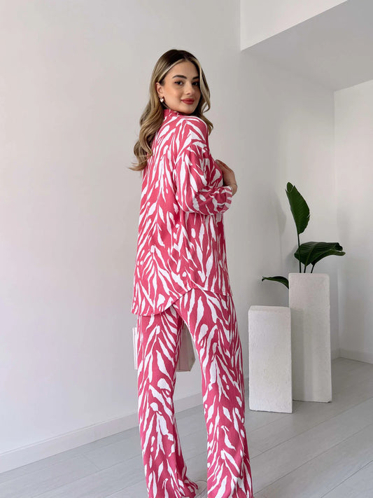 Vibrant Two-Piece Lounge Set for Women | Bold Prints